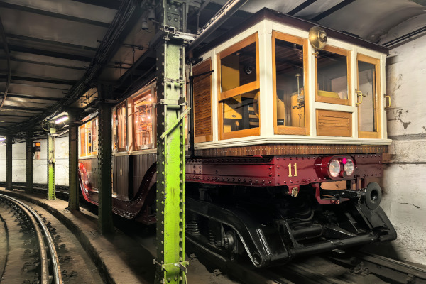 Budapest, MFAV, Schlick járművek, bélyegkép